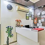 Collection O 80452 Hotel Boom Rooms